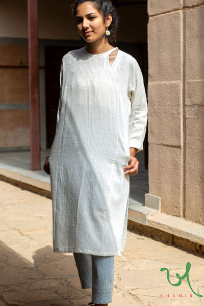 Handwoven new fashion trendy Long-sleeves Off-white Kala Cotton Kurta