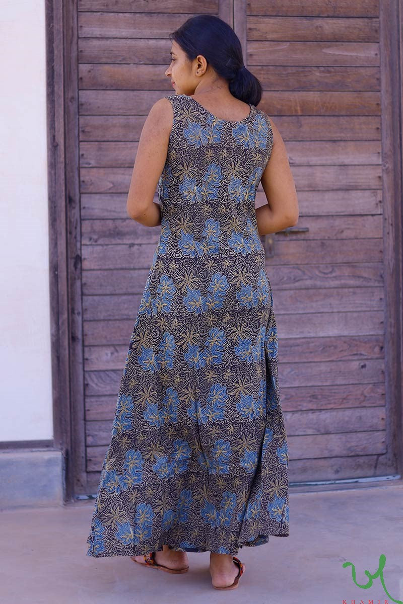 white christmas dresses Buy White Ajrakh Handblock printed cotton dress main image 0